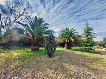 Casa impecable  en parcela