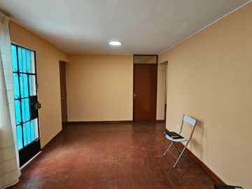 Se Vende Amplia Casa En San Felipe, At187M2 En Esquina
