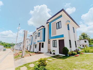 La Aldea model unit