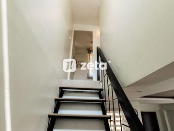 Familia Verde model unit