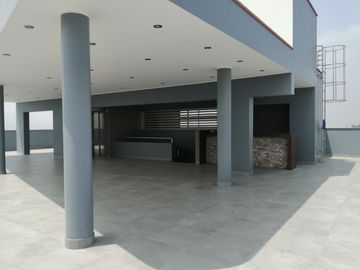 Departamento en Venta en Mayorazgo, Límite con La Molina, 3 dormitorios, vista a parque