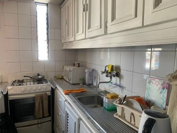 Venta suite Mariana de Jesus y Av. América