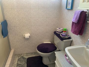 Venta suite Mariana de Jesus y Av. América