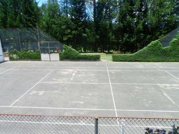 Casa Quinta con Amplio Terreno en Venta. Pifo, a 15 Min del Aeropuerto de Quito.