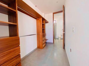 Departamento estilo Loft, nuevo segundo piso en Venta en Av. Inglaterra