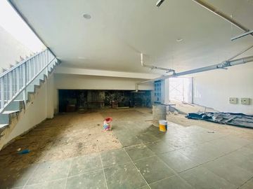 Departamento estilo Loft, nuevo segundo piso en Venta en Av. Inglaterra