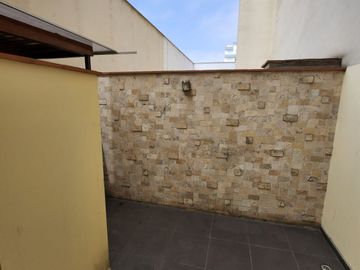 VENDO DEPARTAMENTO DUPLEX – SAN BORJA