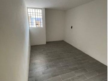 CASA EEN VENTA EN GUADALUPE, 2 PLANTAS, 4 RECÁMARAS, 3 BAÑOS COMPLETOS, COCHERA TECHADA