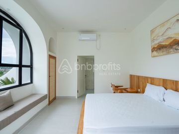 Newly Completed Tabanan Villa: Ocean Views, Rooftop Terrace, and 5-Minute Walk to the Beach