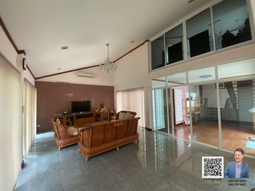 Land for Sale: 1 Rai with 2 Detached Houses in Narathiwas Soi 24, near Wat Phothi Man