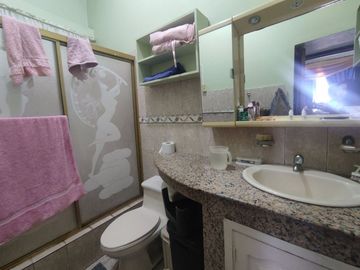 casa comercial de venta en portoviejo