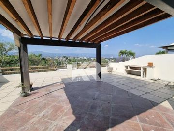 PENTHOUSE EN VENTA EN CONDOMINIO CON AMENIDADES