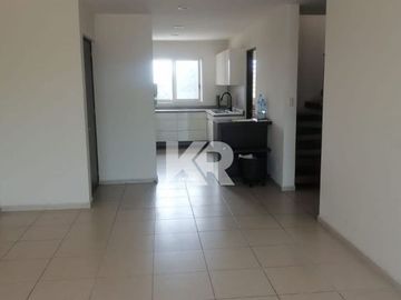 PENTHOUSE EN VENTA EN CONDOMINIO CON AMENIDADES
