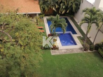 PENTHOUSE EN VENTA EN CONDOMINIO CON AMENIDADES