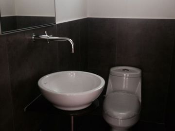 Barranco vendo departamento 1 dormitorio 1 baño 1 cochera a poca distancia de UTEC