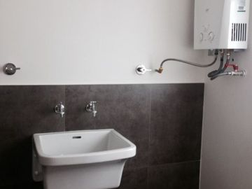 Barranco vendo departamento 1 dormitorio 1 baño 1 cochera a poca distancia de UTEC