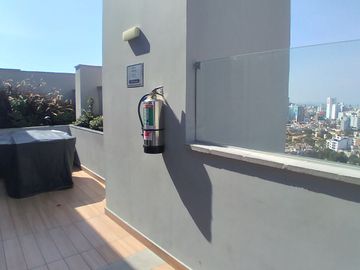 OCASIÓN!! Venta de funcional y moderno departamento en Jesús María, en la cuadra 9 Av. Cuba, 2 dormitorios, 2 baños, 1 estacionamiento