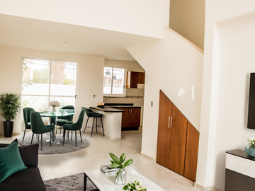 CASA EN VENTA EN FRACCIONAMIENTO EN SAN JUAN DEL RIO