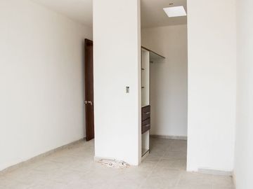CASA EN VENTA EN FRACCIONAMIENTO EN SAN JUAN DEL RIO