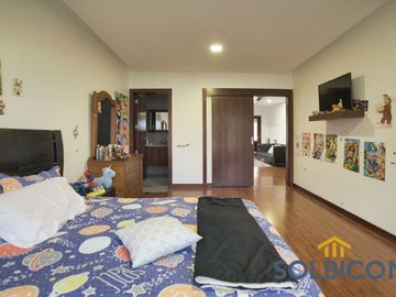 Casa de cuatro habitaciones en Challuabamba