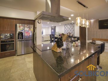 Casa de cuatro habitaciones en Challuabamba