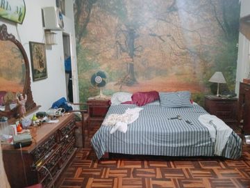 CASA EN EL CALLAO - EXCELENTE UBICACION