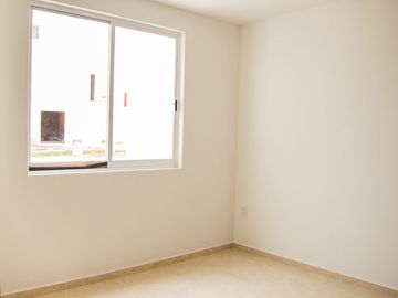 CASA EN VENTA EN FRACC. CERRADO EN SAN JUAN DEL RIO