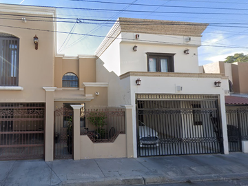 Casa en Remate en Congreso, Sacramentos, Villa del Sol, Hermosillo, Son. (65% debajo de su valor comercial, solo recursos propios, unica oportunidad)
