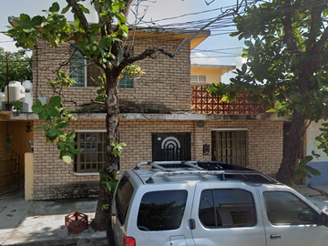 Casa en Remate en Alejandro Prieto, Cdad Mante, Centro, Tamp. (65% debajo de su valor comercial, solo recursos propios, unica oportunidad)