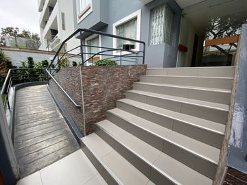 Venta de lindo departamento dúplex en Aurora Miraflores