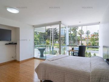 Flat con preciosa vista a parque en una de las zonas más exclusivas de Lima!!