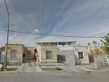 CASA DE REMATE EN LAS DELICIAS, CHIHUAHUA. OPORTUNIDAD DE INVERSION.