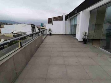 SE VENDE DEPARTAMENTO DUPLEX, CHACARILLA, SAN BORJA.