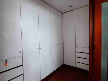 SE VENDE DEPARTAMENTO DUPLEX, CHACARILLA, SAN BORJA.