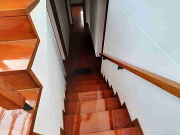 SE VENDE DEPARTAMENTO DUPLEX, CHACARILLA, SAN BORJA.
