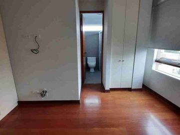 SE VENDE DEPARTAMENTO DUPLEX, CHACARILLA, SAN BORJA.