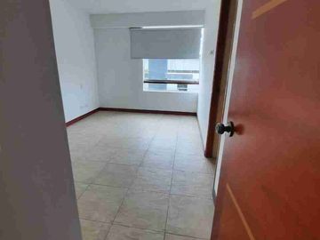 SE VENDE DEPARTAMENTO DUPLEX, CHACARILLA, SAN BORJA.