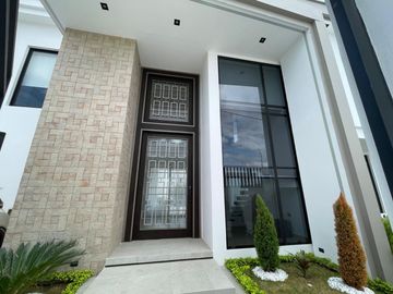 casa de venta en manta zona sur