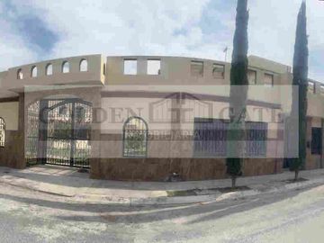 VENTA DE QUINTA EN LOS PORTALES PORTAL DEL NORTE ZUAZUA NUEVO LEON