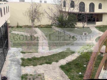 VENTA DE QUINTA EN LOS PORTALES PORTAL DEL NORTE ZUAZUA NUEVO LEON