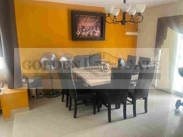 VENTA DE QUINTA EN LOS PORTALES PORTAL DEL NORTE ZUAZUA NUEVO LEON