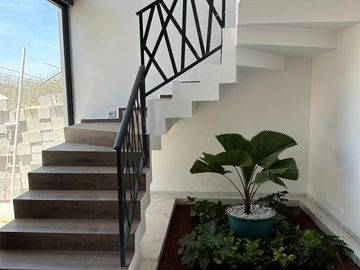 SE VENDE CASA EN RESIDENCIAL 