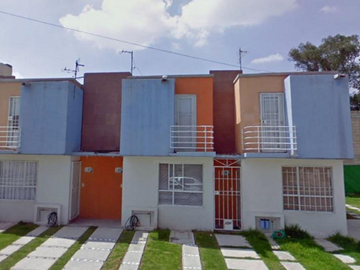 CASA EN VENTA DE REMATE BANCARIO EN PASEOS DEL BOSQUE CUAUTITLAN