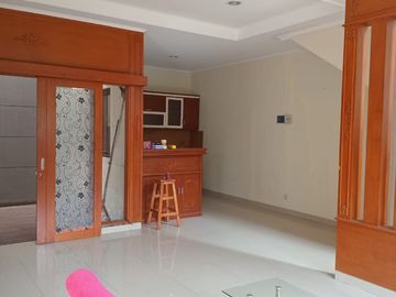 DIJUAL RUMAH VILLA MINIMALIS SIAP HUNI @ DEKAT TEMPAT WISATA LEMBANG