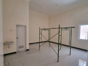 RUMAH BARU SIAP HUNI KANSER TAMBAKSARI dkt KENJERAN MERR GALAXY MALL KALIJUDAN SHM