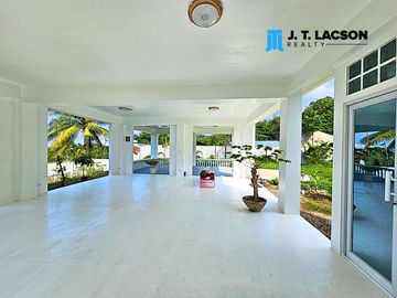 🌟 Stunning Hilltop House Overlooking the Sea and Cebu Island in Sibulan 🌟