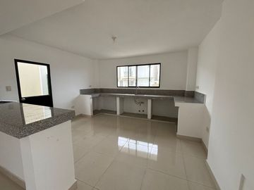 CASA DE VENTA, URB.LOGARE, VIA SALITRE