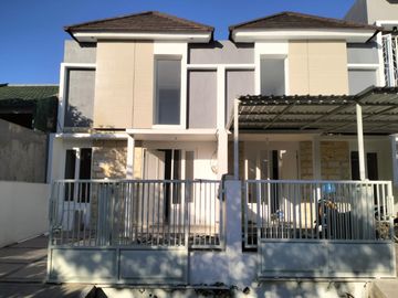 Rumah Murah Baru Gress Lokasi Strategis di Wonorejo Selatan Rungkut Surabaya