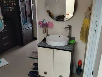 Dijual Rumah Surabaya Timur Sukolilo Dian Regency Semi Furnished Row Jalan 3 Mobil