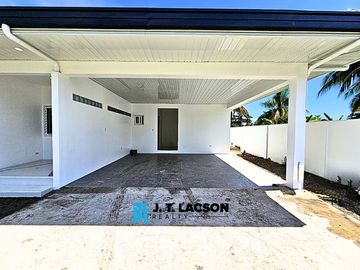 🏡 For Sale: Brand New Semi-Furnished 3-Bedroom House with Optional Adjacent Lot 🏡
